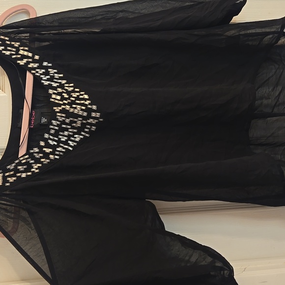 2B Bebe Black Blouse with Silver Detailing - Picture 3 of 6